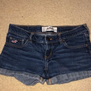 Hollister Jean Shorts!